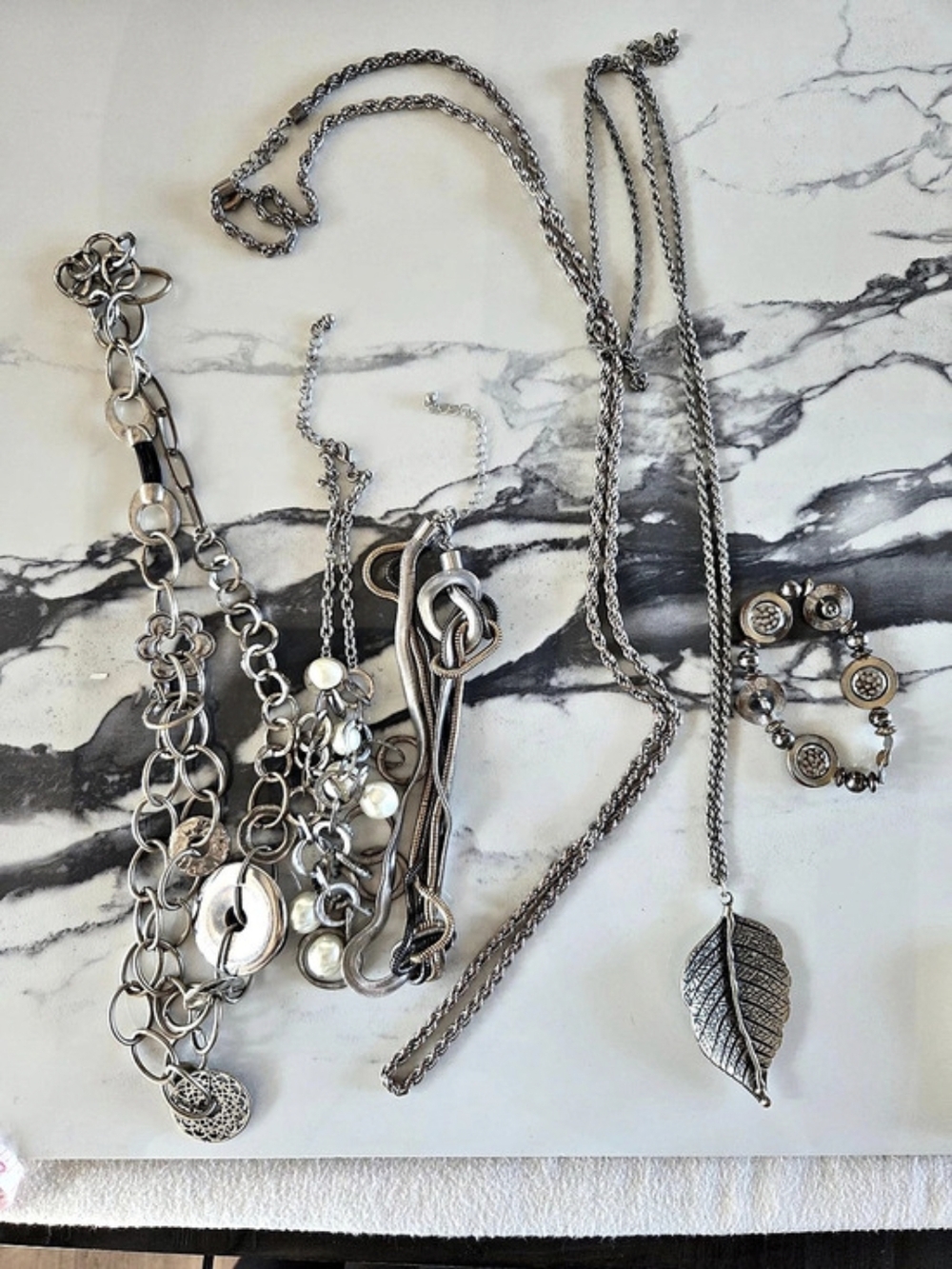 Lot of 5 Silver Mixed Metal Fashion Necklaces & Stretch Bracelet Bundle